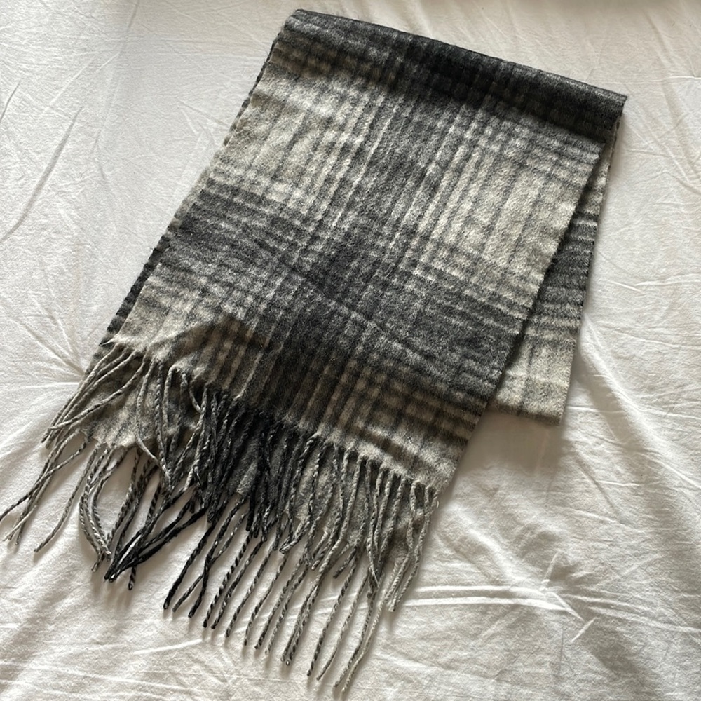 Grey Plaid 100% Cashmere Scarf